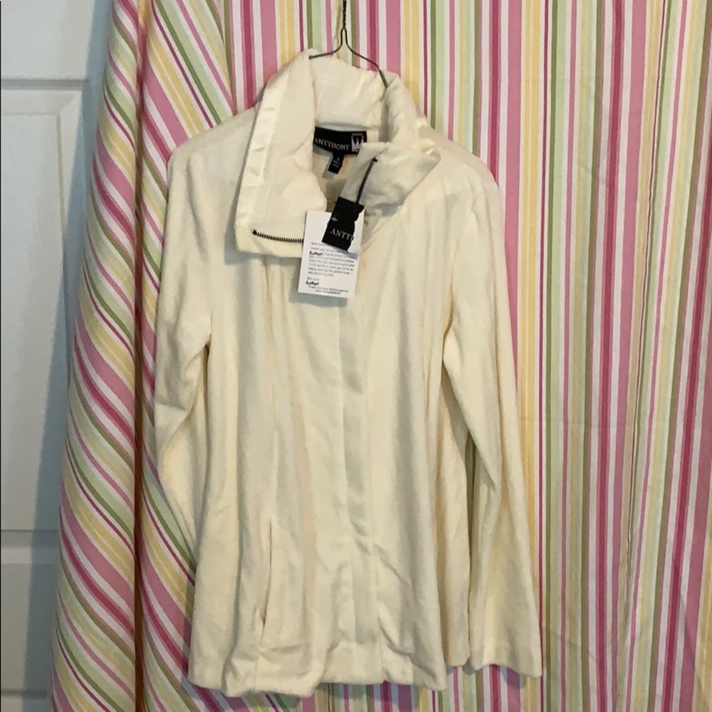 Off white velveteen pant suit
